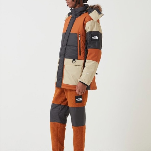 North Face Vostok Parka limited cappuccino edition - Picture 2 of 6